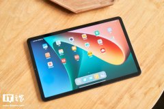 消息称小米Redmi平板电脑拿货两块新屏幕：12.4英寸LTPSLCD和10.61英寸a-SiLCD显示屏